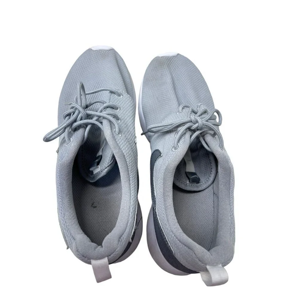 Nike Kid's Roshe One Running Shoe Youth Size 7 Gray White